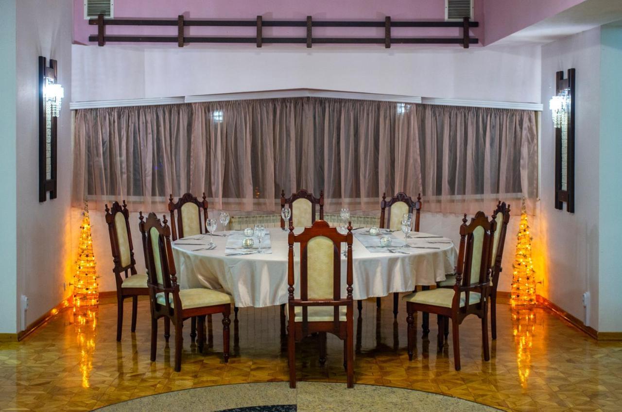 Hotel Slaviani Dimitrovgrad  Bagian luar foto