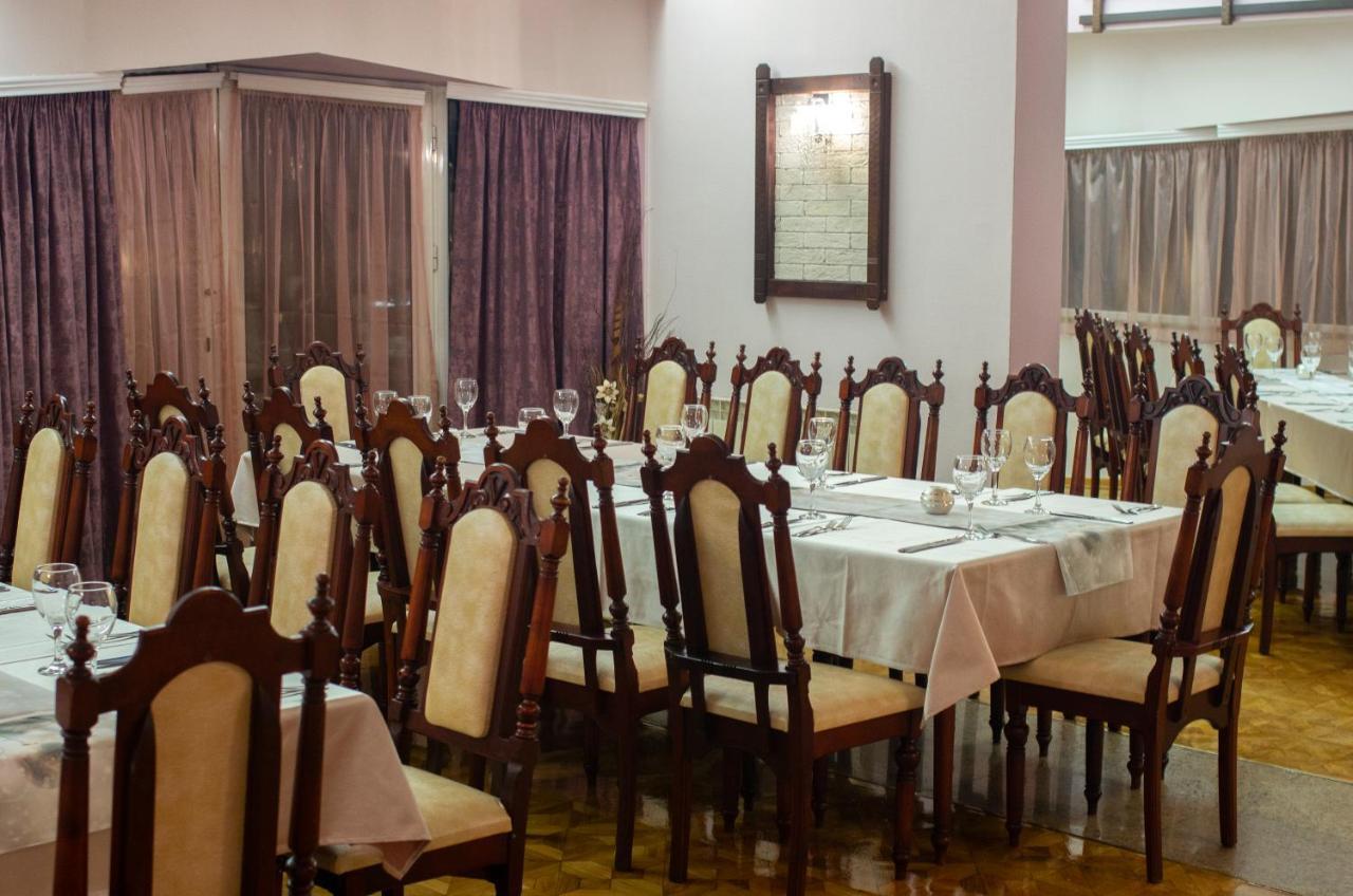 Hotel Slaviani Dimitrovgrad  Bagian luar foto